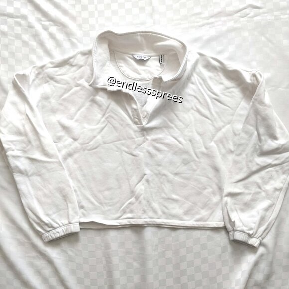 Peloton Polo Sweatshirt Pullover in White with Checkered Graphic Back - Picture 5 of 7